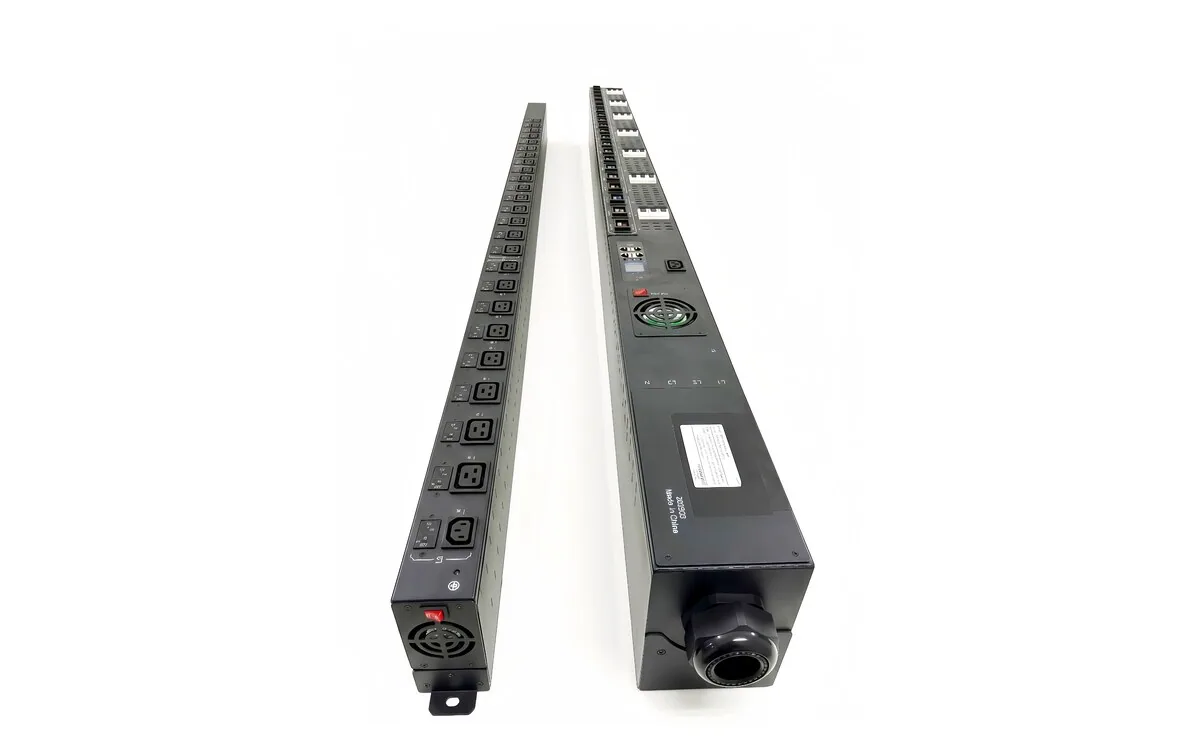 Yiestar intelligent iPDU (front and rear) with per-outlet metering
